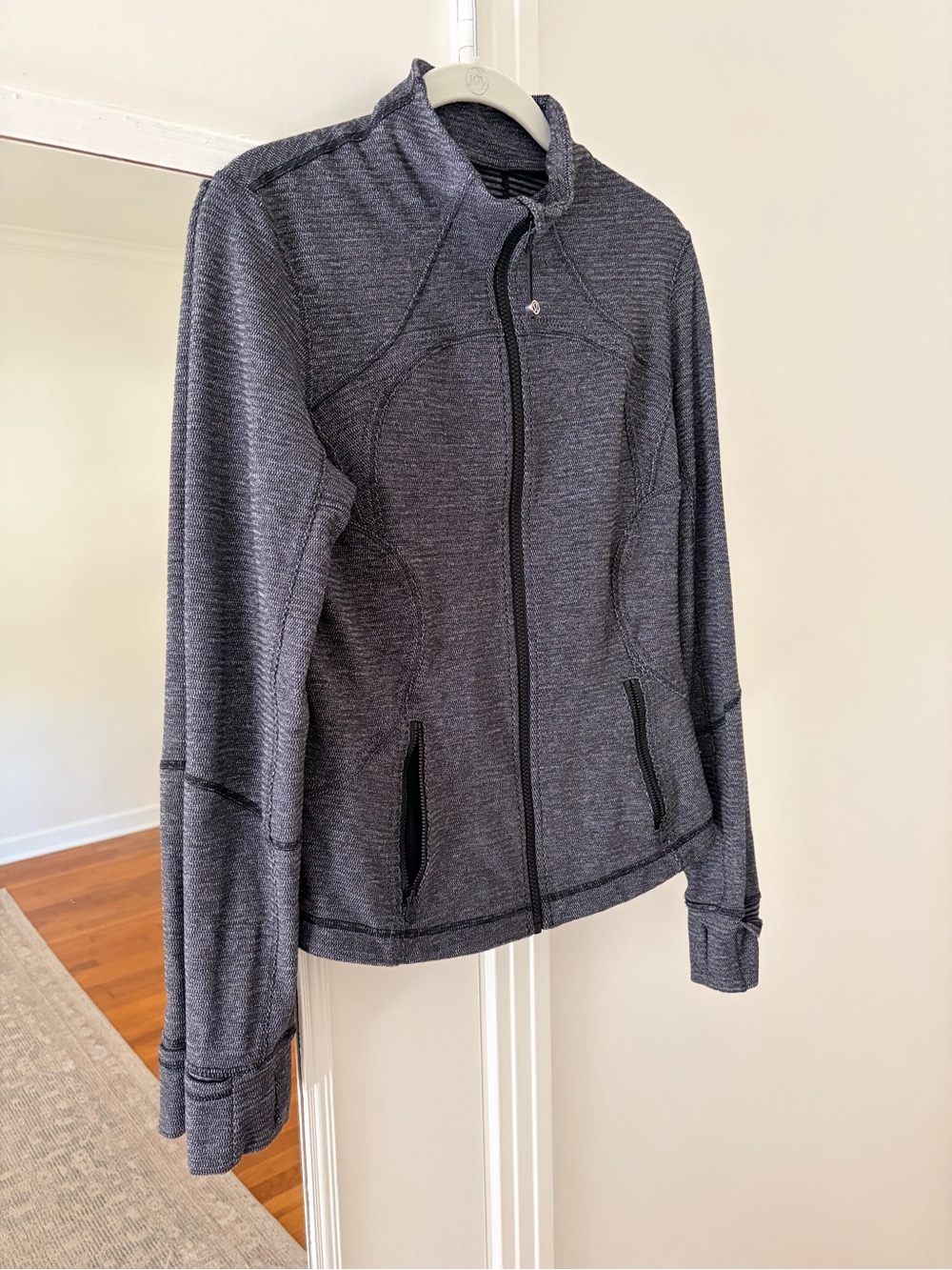Lululemon Women's Gray Full-Zip Performance Jacket